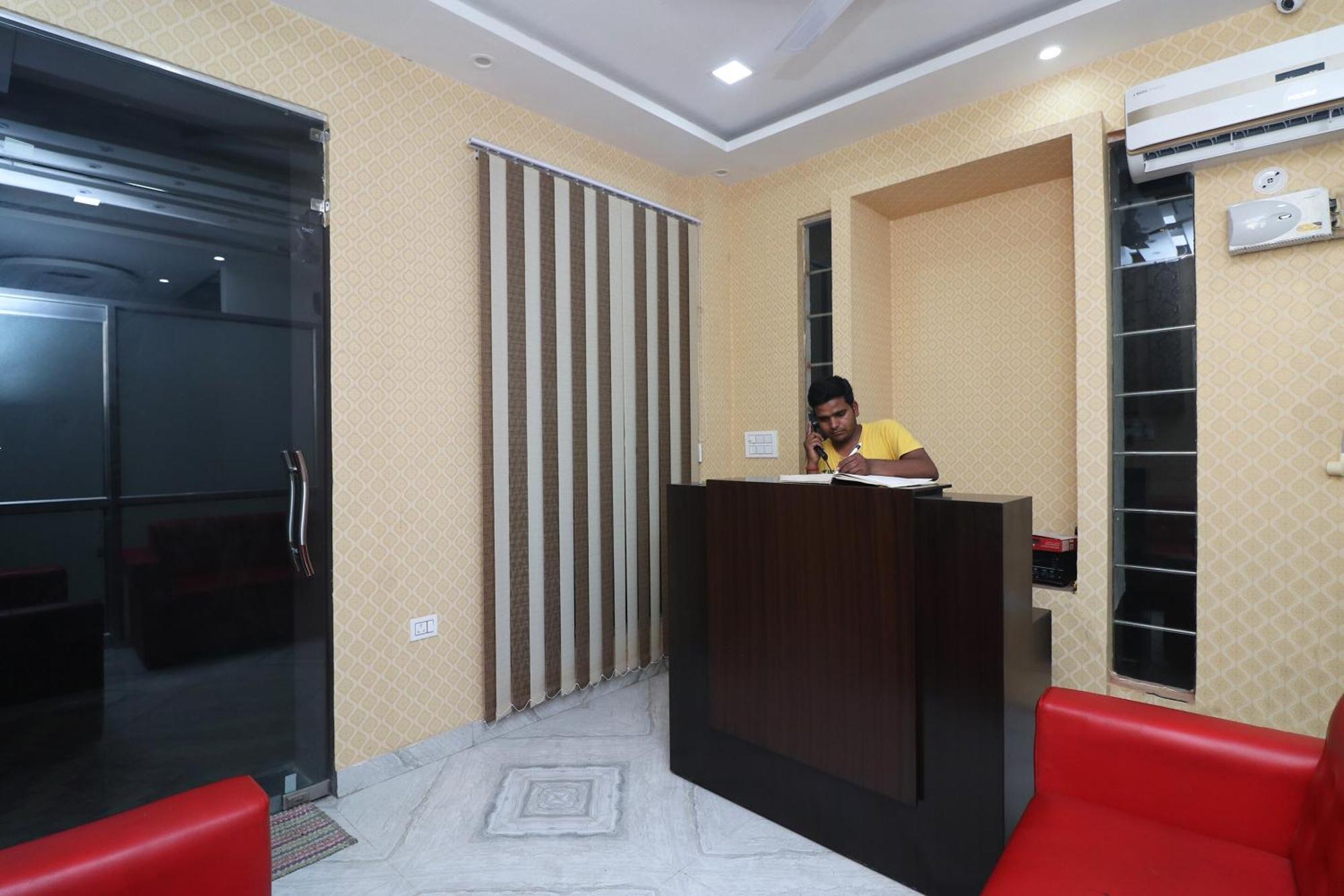 Hotel O Shri Shyam Lawn & Resort Sitapur  Bagian luar foto